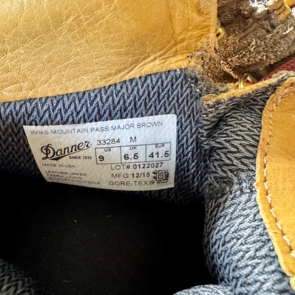 Danner Mountain Pass Major Brown Women's Boots Size 9 - Picture 4 of 7